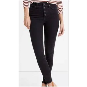Madewell Women's Black Skinny buttonfly Jeans with frayed edges